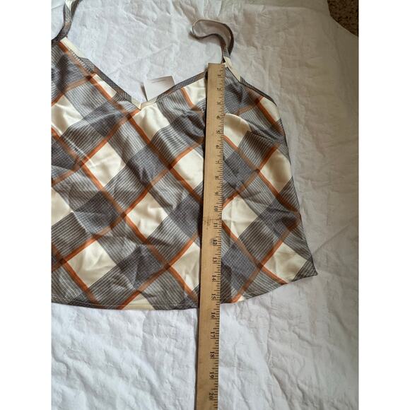 Chic Satin Camisole & Skirt Set – Plaid Print with Black Lace Trim – Elegant Lou - Picture 8 of 12